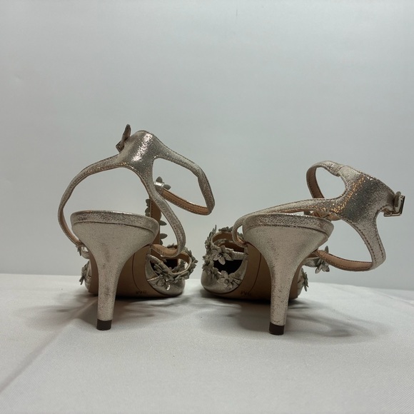 INC International Concepts Gold Metallic Floral Heels Women’s Size 8 - Picture 5 of 16